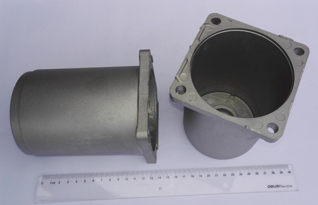 電機(jī)殼體100